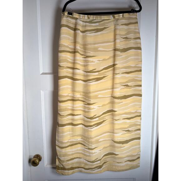 Josephine Chaus Yellow 100% Silk Skirt 💛 Size 16 💛 Tiger / Camo Print - Picture 5 of 5